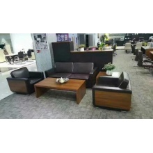 皮沙發(fā)  WH-W032皮沙發(fā)  規(guī)格尺寸：三人位：1780L*780W*830H  單人位：780L*780W*830H （可定制西皮、牛皮）